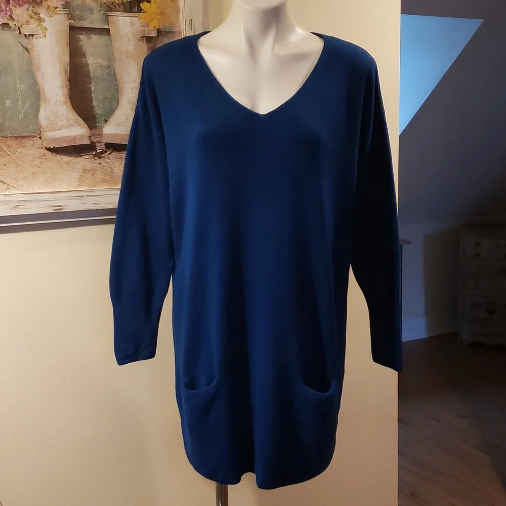 Spring + Mercer Sweater - Picture 1 of 10